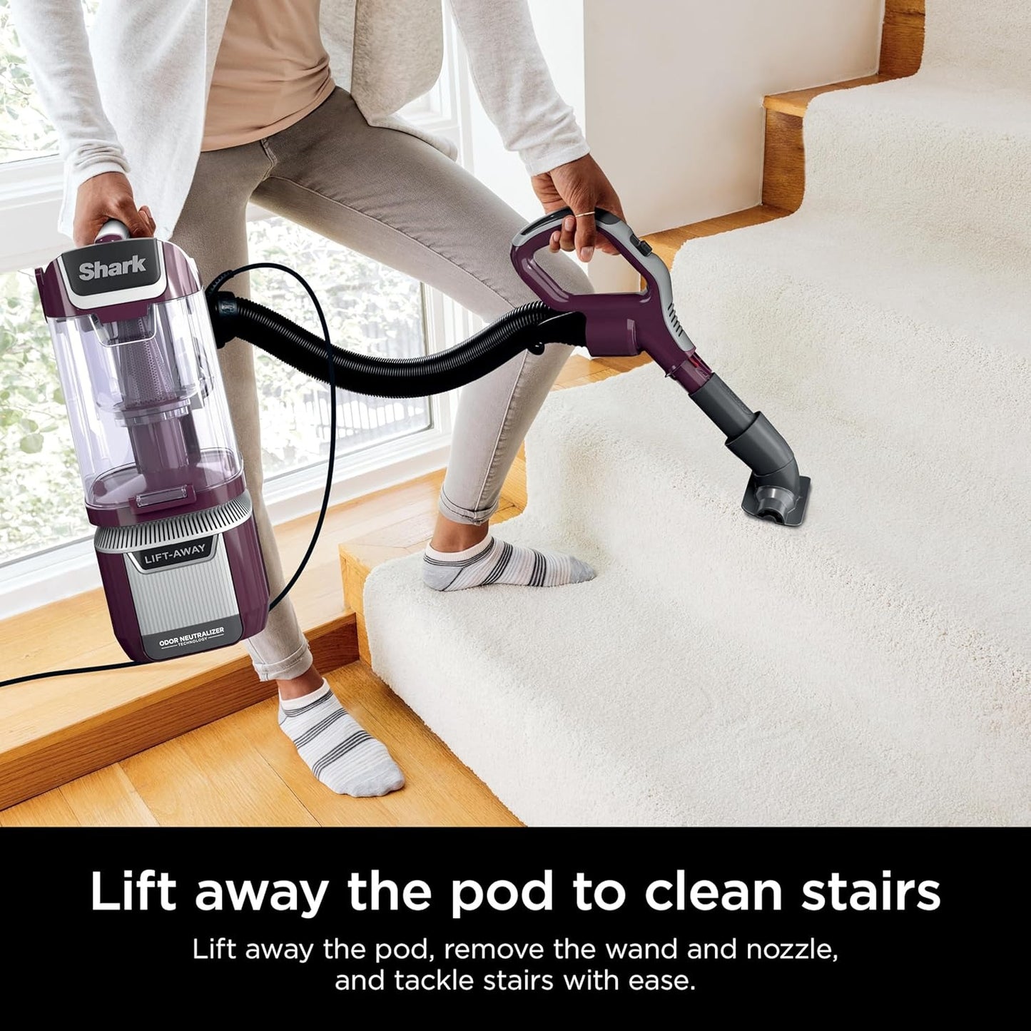 Shark LA702 Vacuum Cleaner